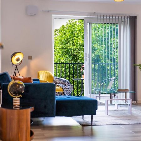 Ashview 8 - Heathrow - Business - Free Parking Leilighet Staines-upon-Thames Eksteriør bilde
